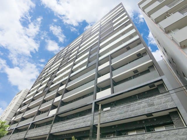 Main Image