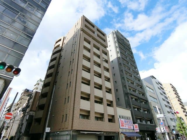 Main Image