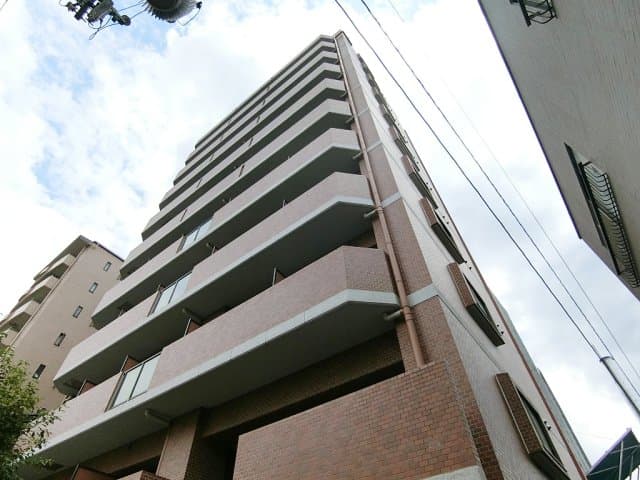 Main Image