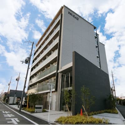 Main Image