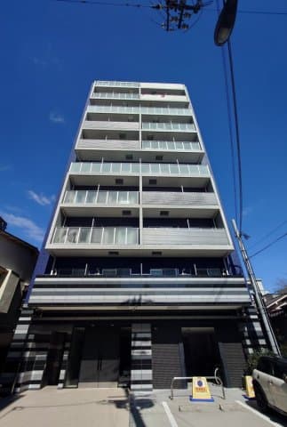 Main Image