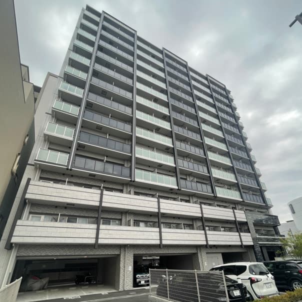 Main Image