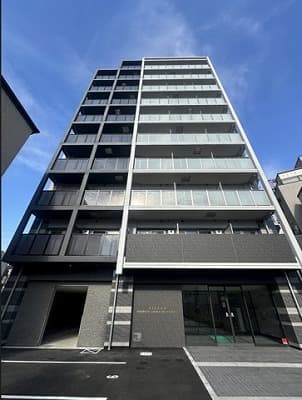 Main Image
