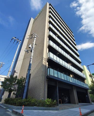 Main Image
