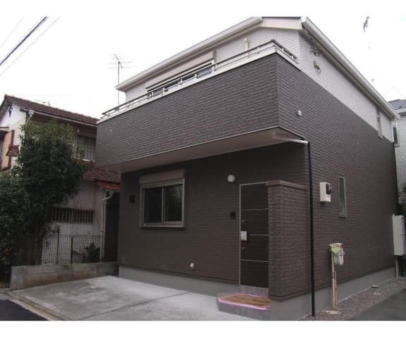 Main Image