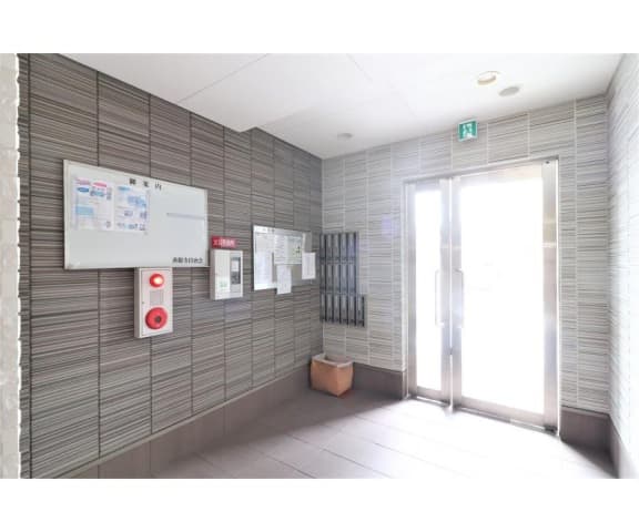Room image 9