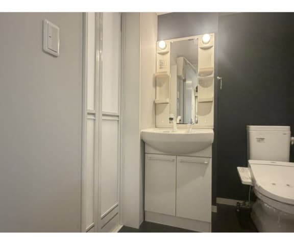 Room image 14