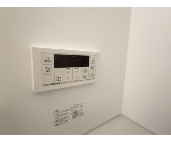 Room image 12