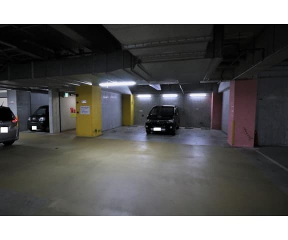 Room image 15