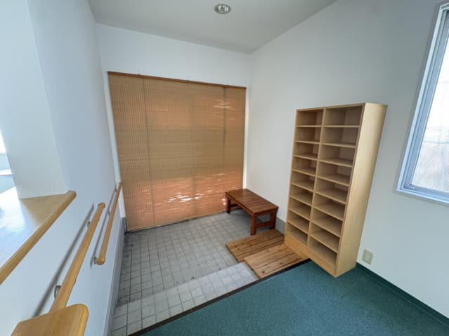 Room image 14