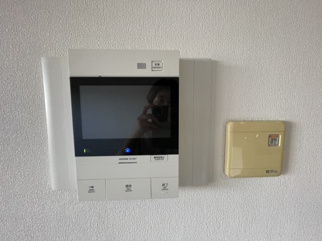 Room image 13