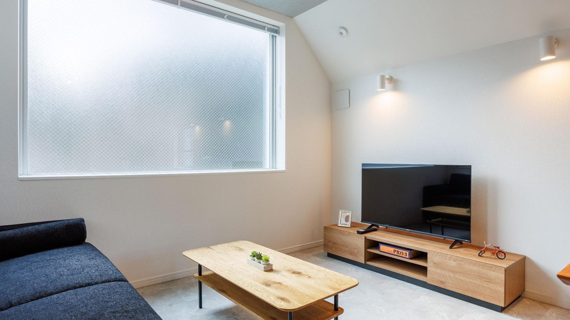 Preview interior of Bunkyo Korakuen