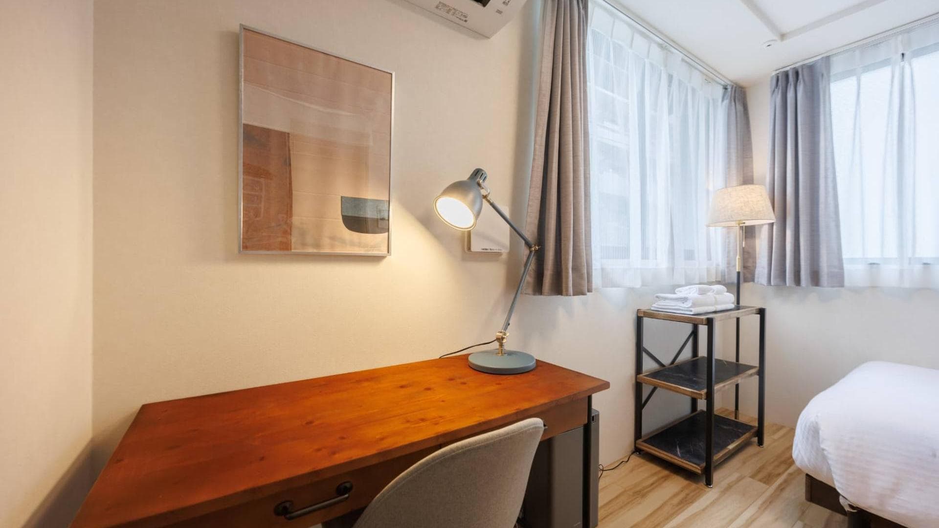 Preview interior of Iidabashi