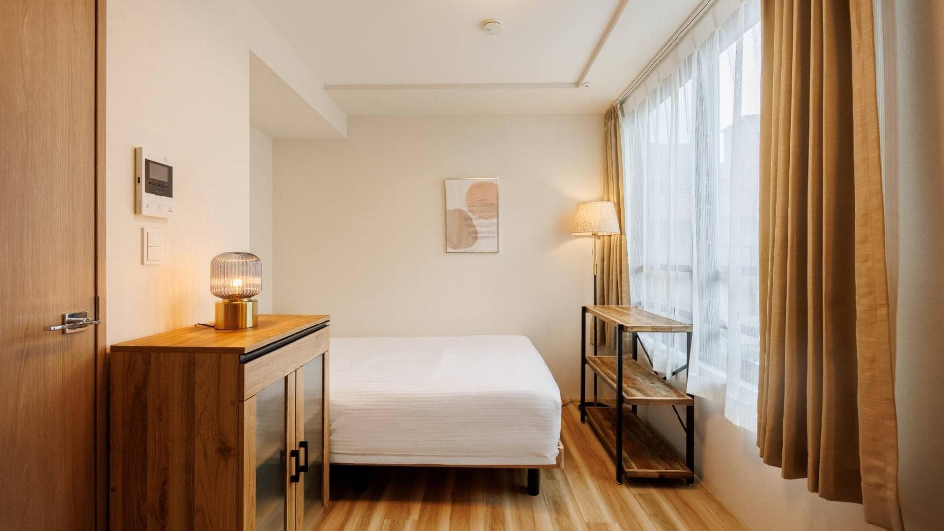 Main interior of Iidabashi