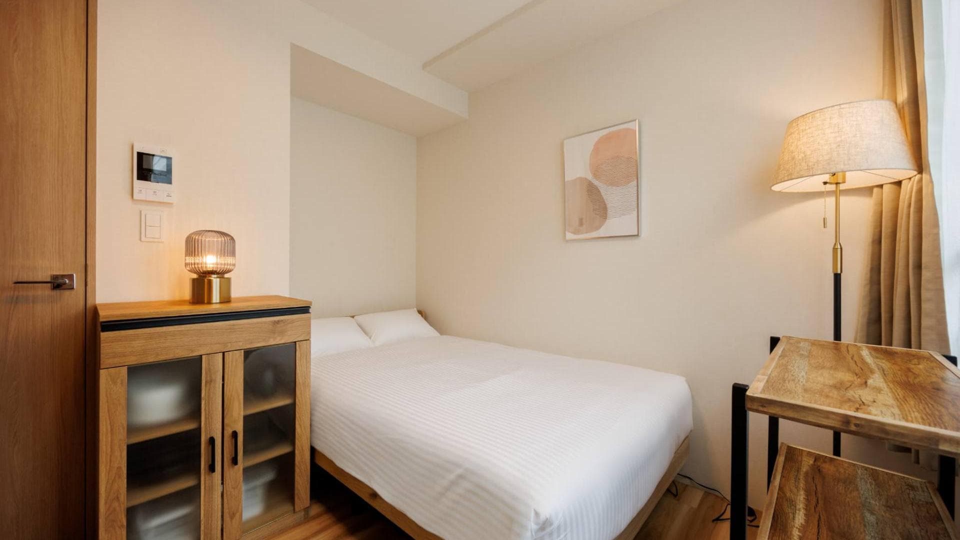 Preview interior of Iidabashi
