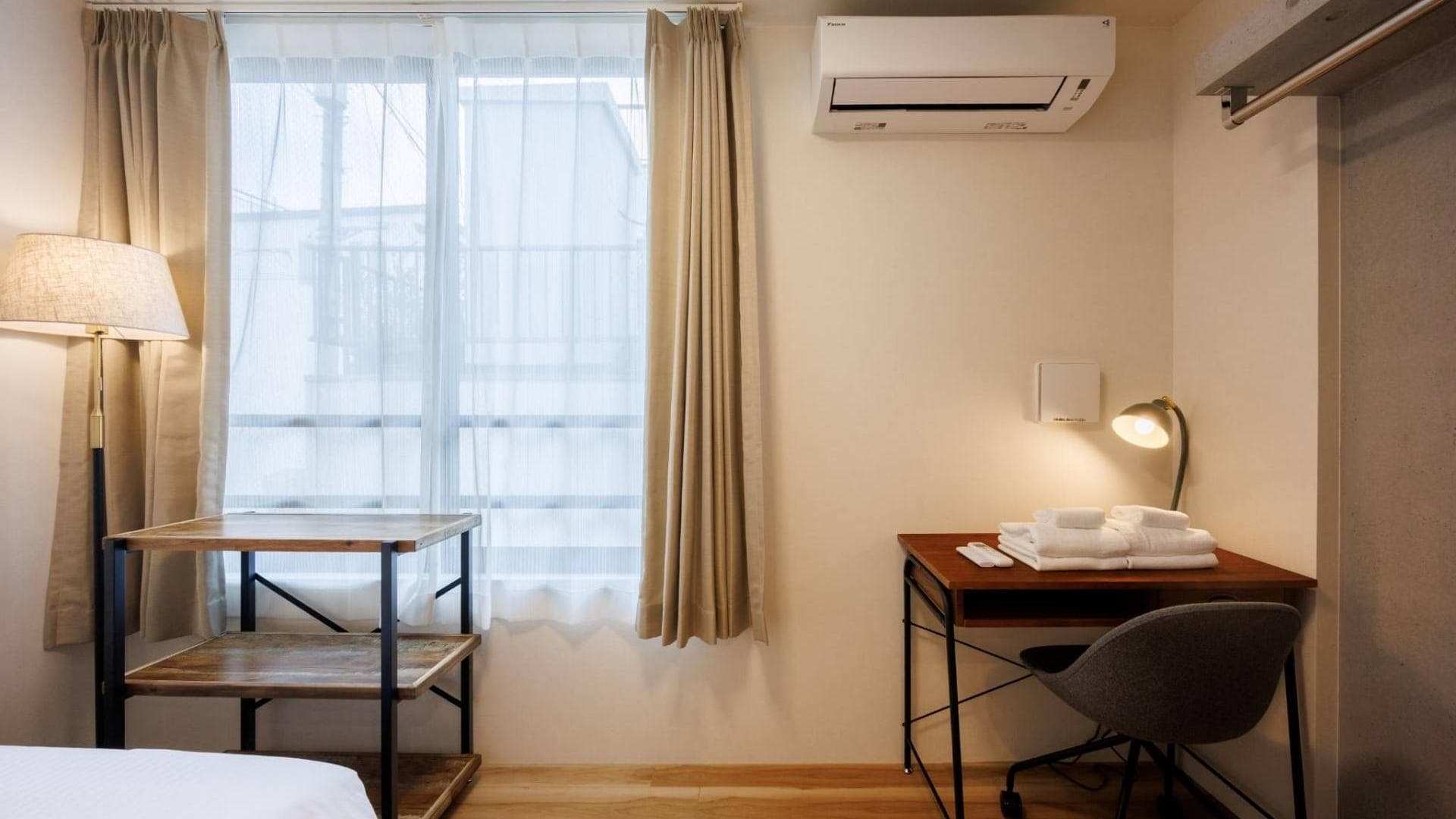 Preview interior of Iidabashi