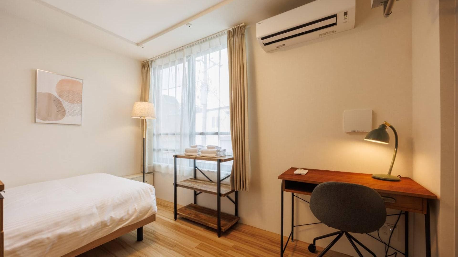Preview interior of Iidabashi