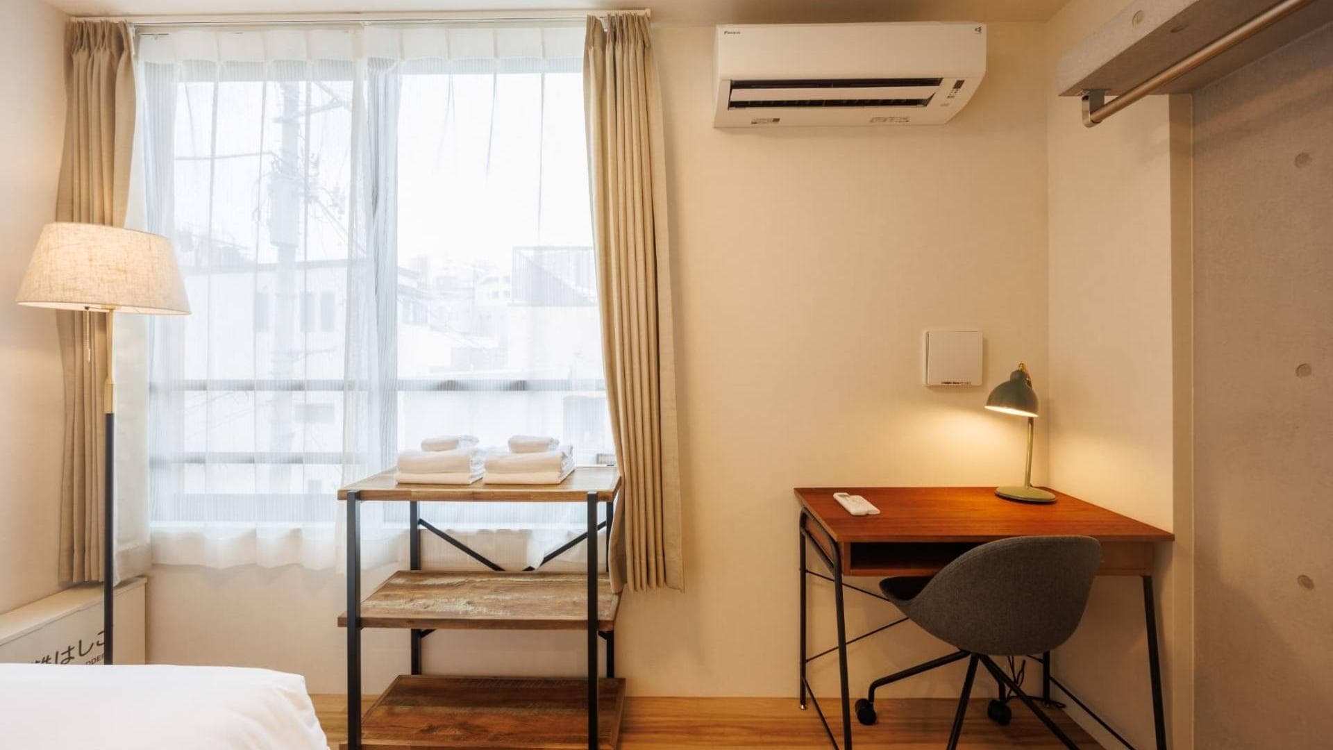 Preview interior of Iidabashi
