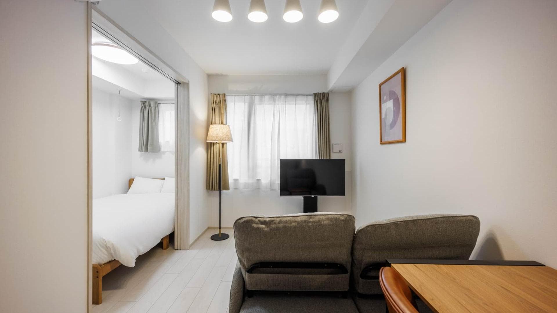 Preview interior of Shin-otsuka