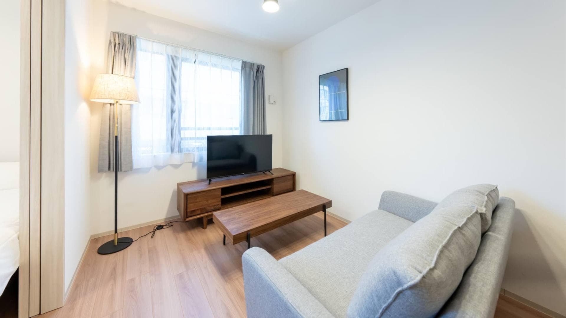 Preview interior of Shin-otsuka