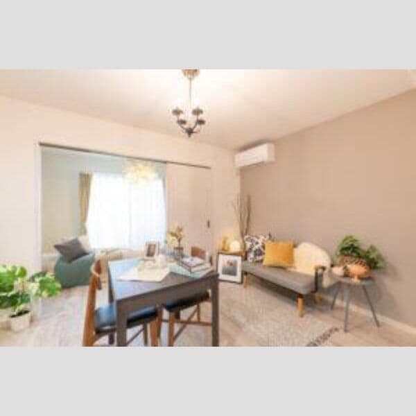 Room image 9