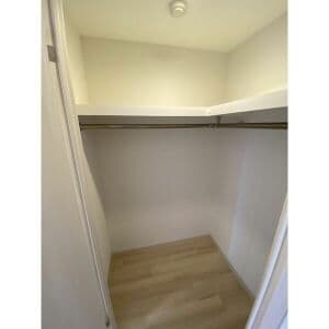 Room image 16