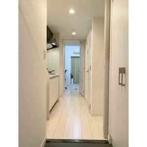 Room image 11