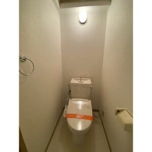 Room image 12