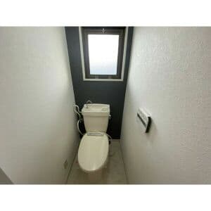 Room image 15