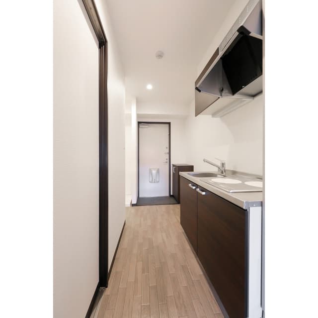 Room image 9