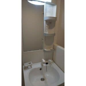 Room image 10