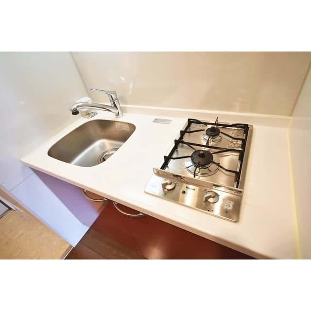 Room image 8