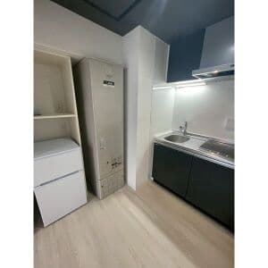 Room image 9