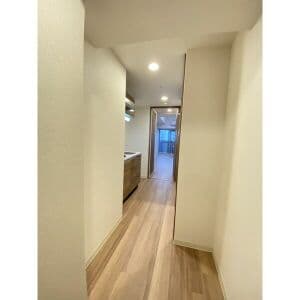 Room image 14