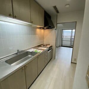 Room image 15