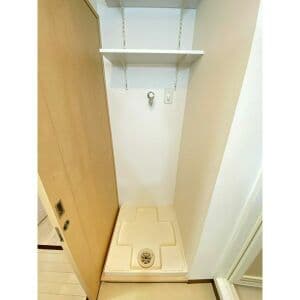 Room image 16