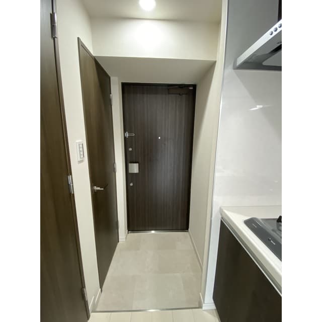 Room image 9
