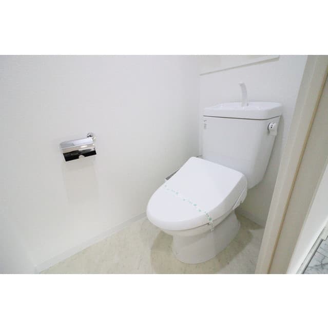 Room image 9