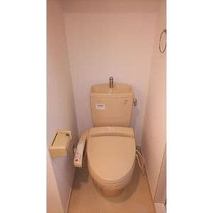 Room image 13