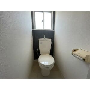 Room image 16