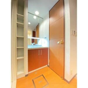 Room image 12