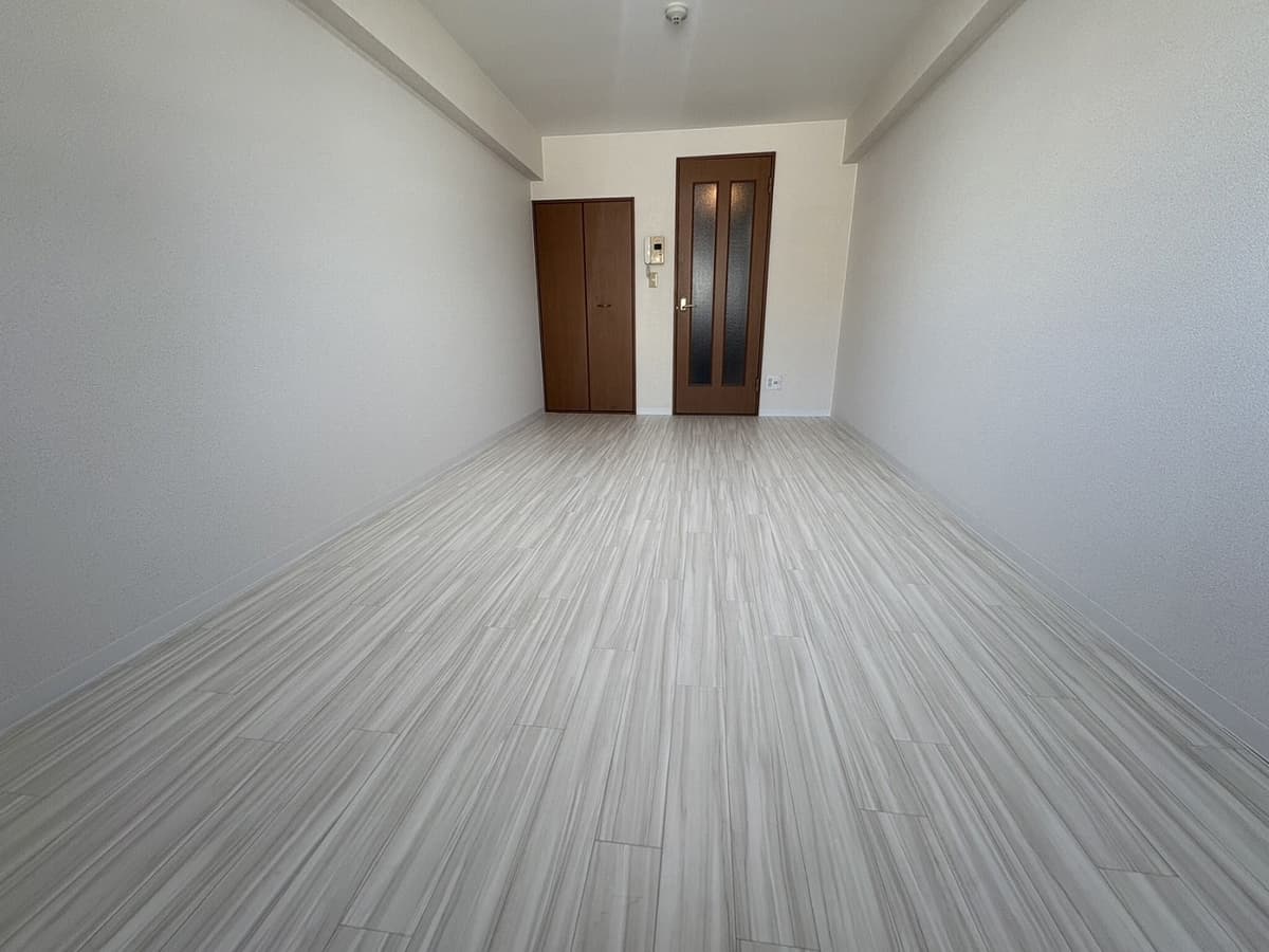 Room image 11