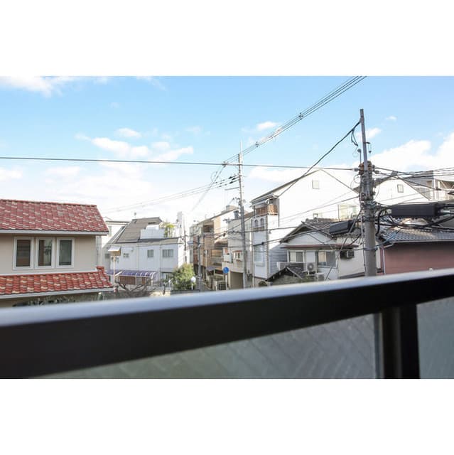 Room image 15
