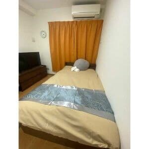 Room image 8