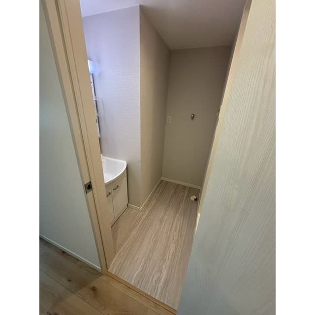 Room image 14