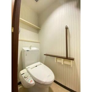 Room image 14