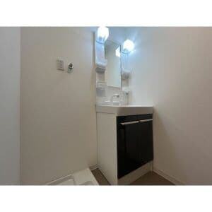 Room image 14
