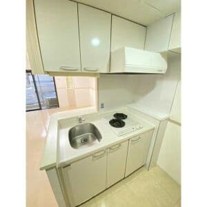 Room image 10