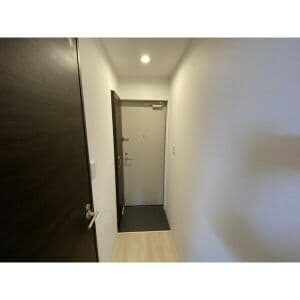 Room image 14