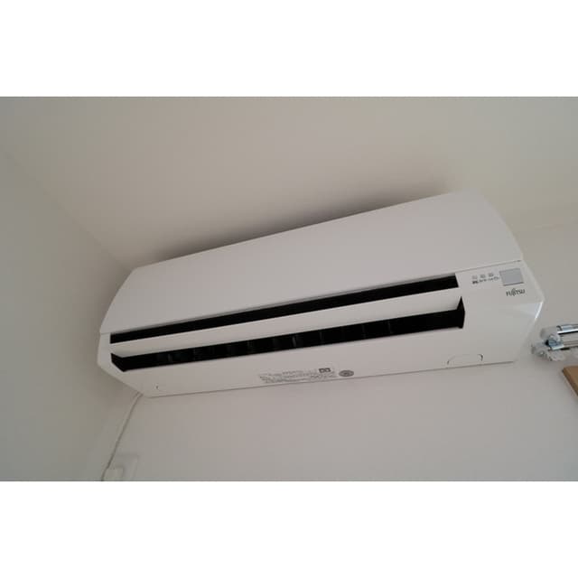 Room image 13